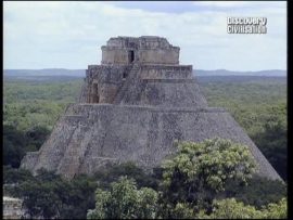    .     / Lost treasures of the ancient world. The aztec & the maya