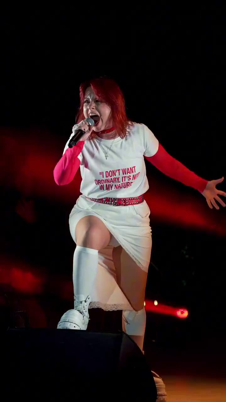 ������