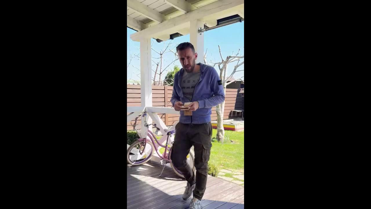 ������