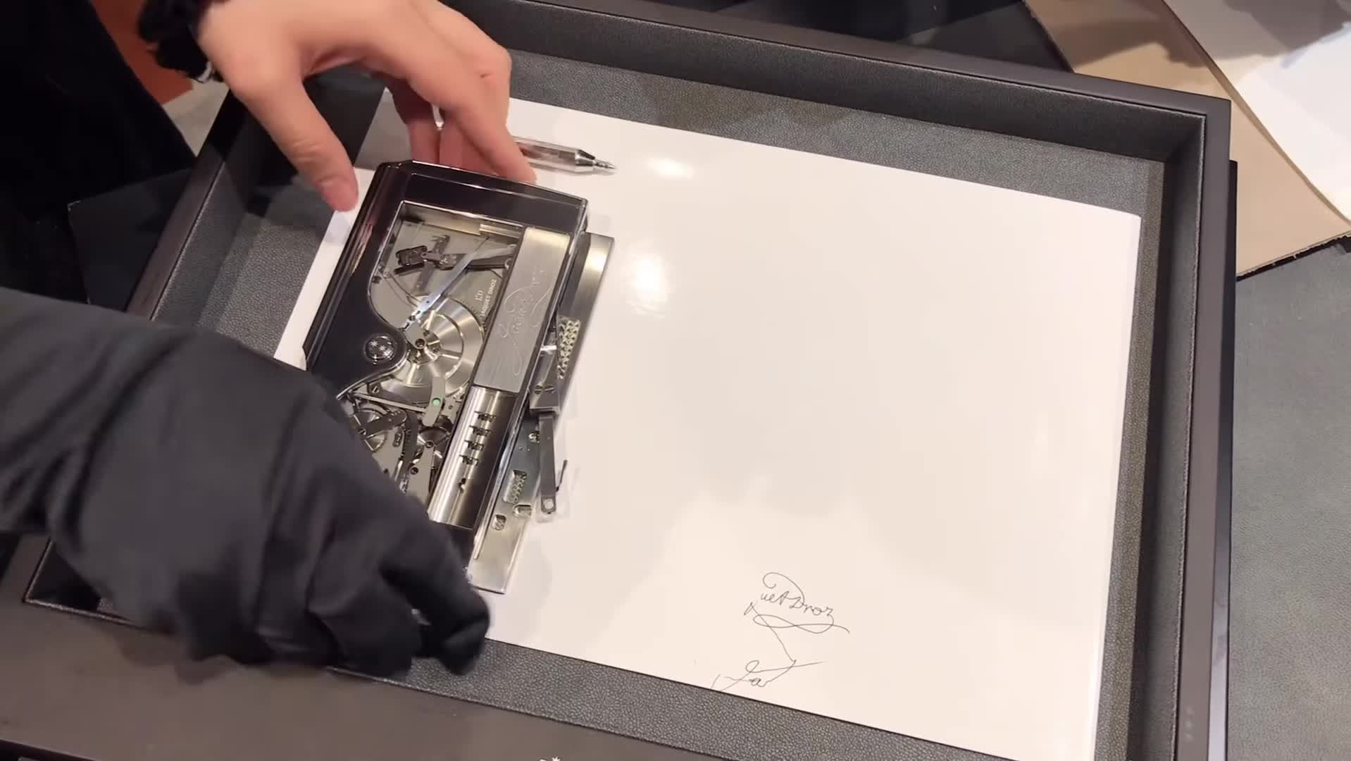������