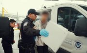 ����������� ������ �� ������� / Contraband Seized at the Border - 8 �����, 2 �����