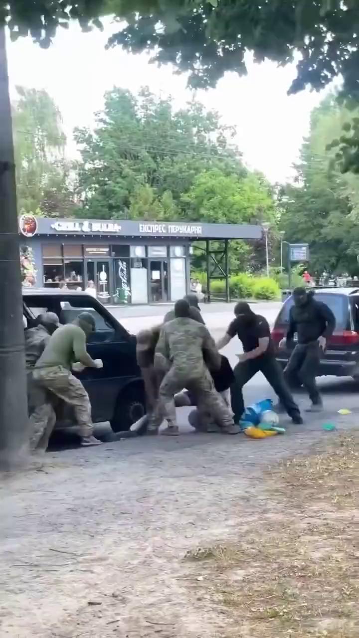 ������