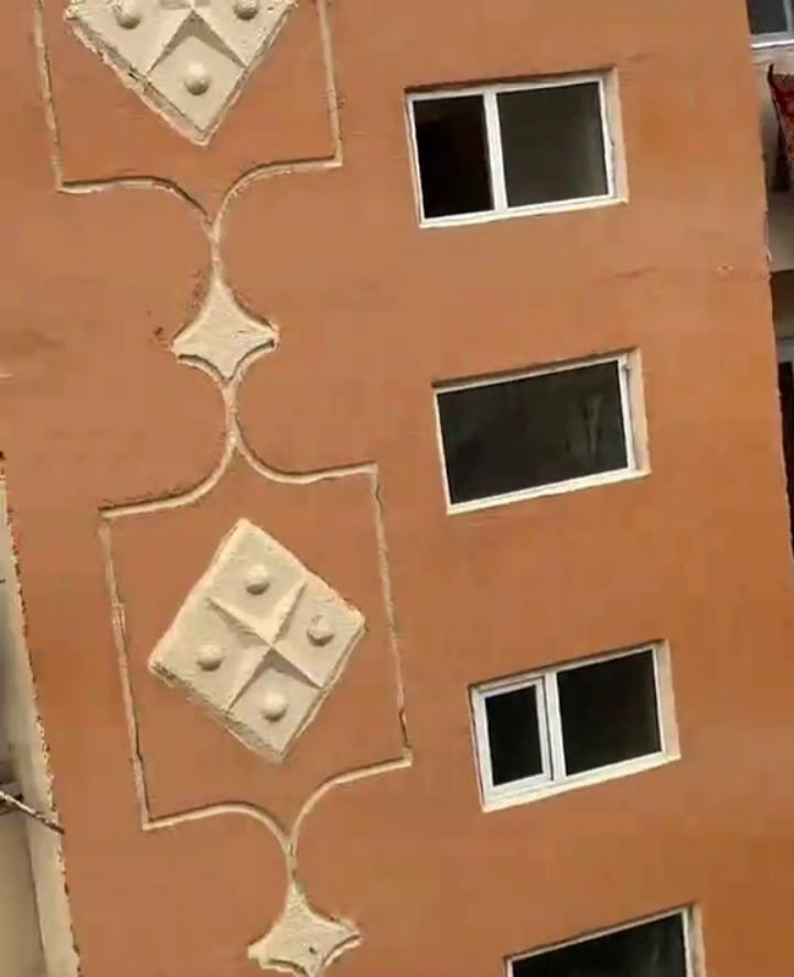 ������