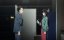 ������� � �������� �� ������������� / Super no Ura de Yani Suu Futari - 1 �����, 6 �����