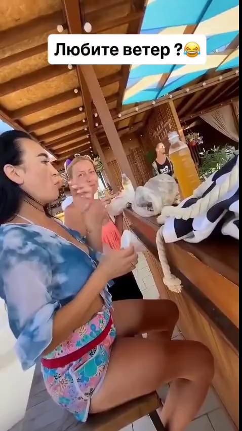 ������