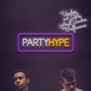 Вечеринка в ударе / Party Hype