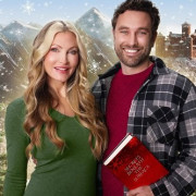    / A Scottish Christmas Secret