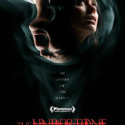 ������� / The Undertone