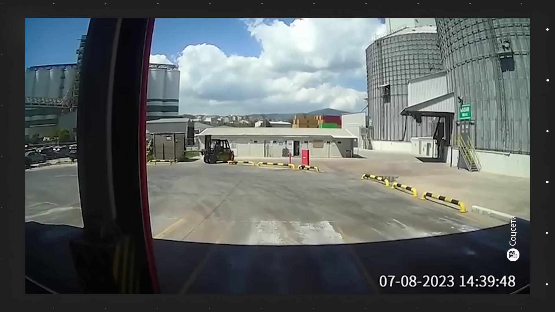 ������