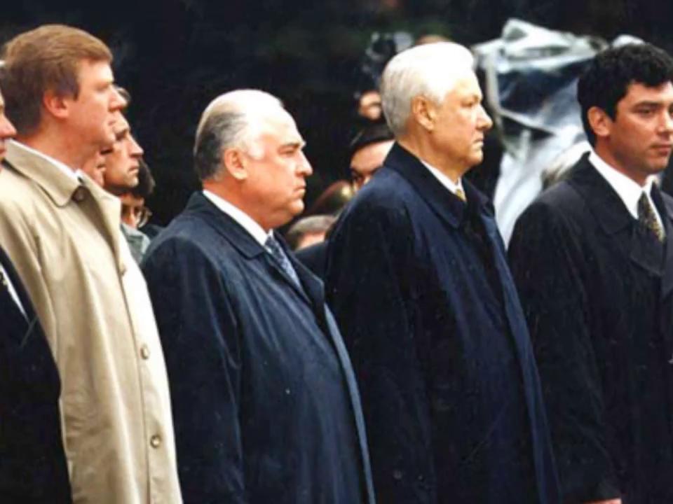 https://image.krasview.ru/video/035f66f6884ef8d/_.jpg?server=3