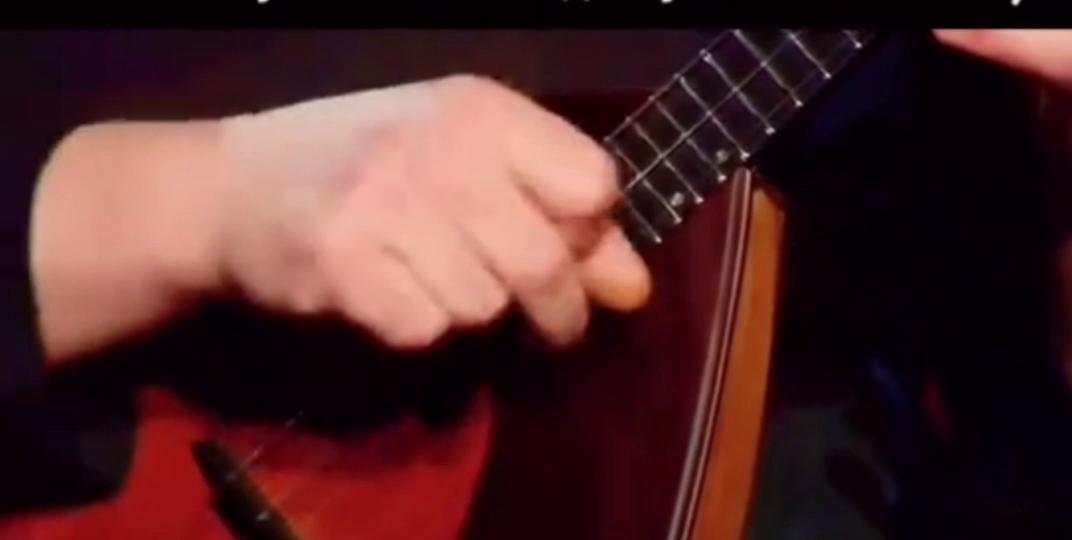������