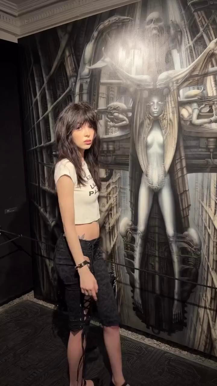 ������