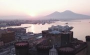 c      / Narcos Italia - Plata o Plomo - 