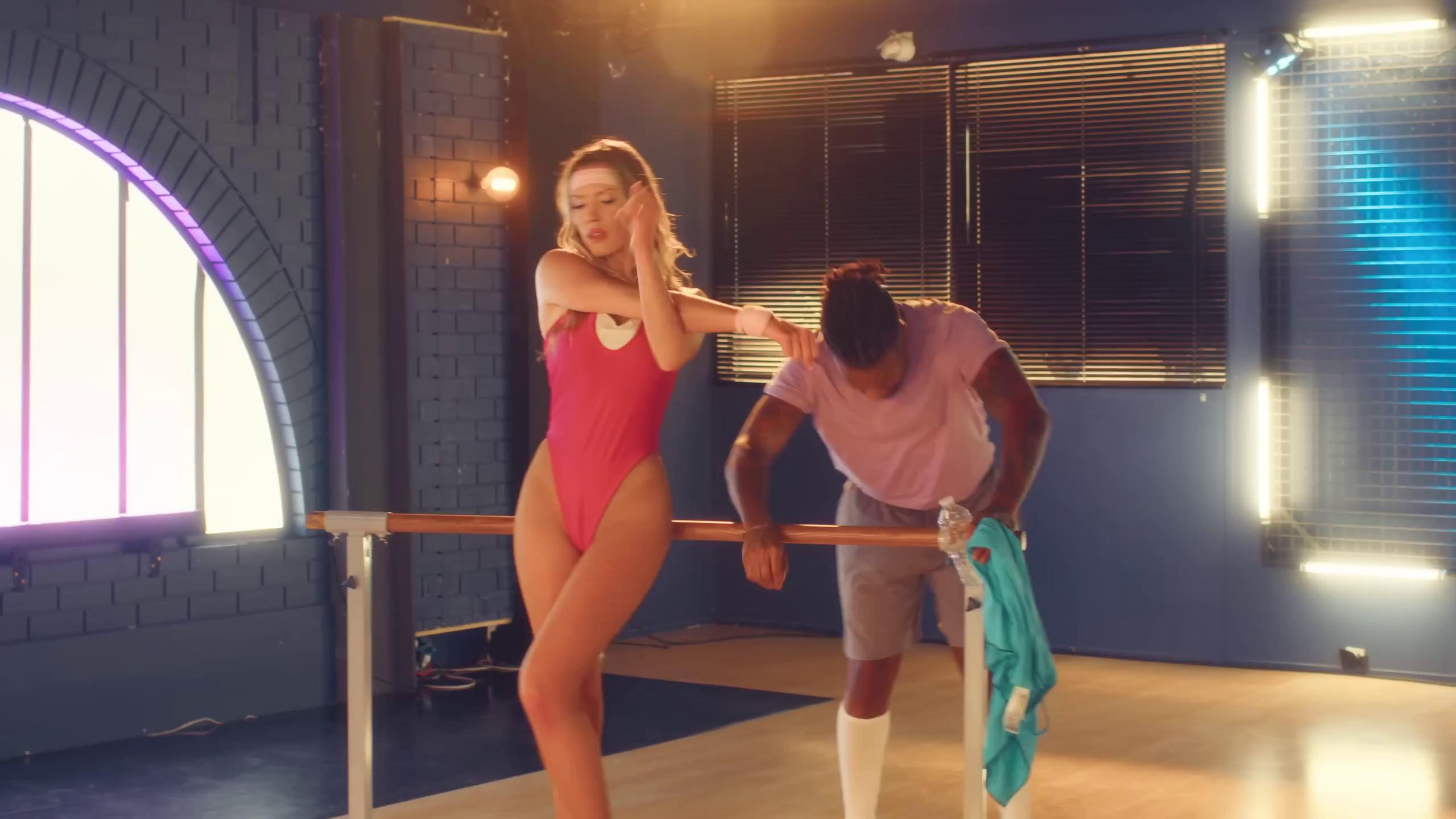 ������