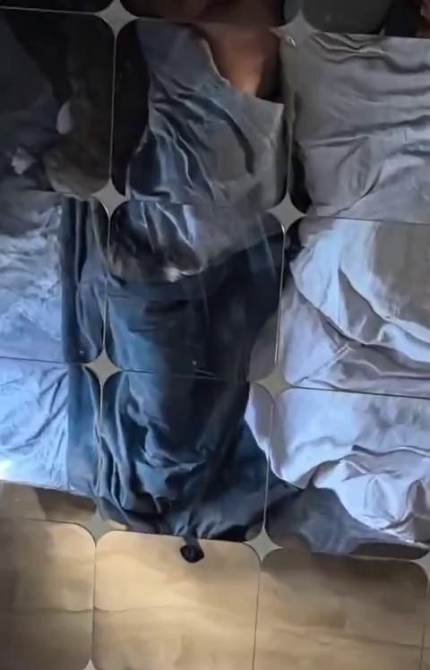 ������
