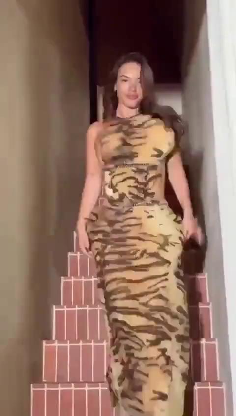 ������