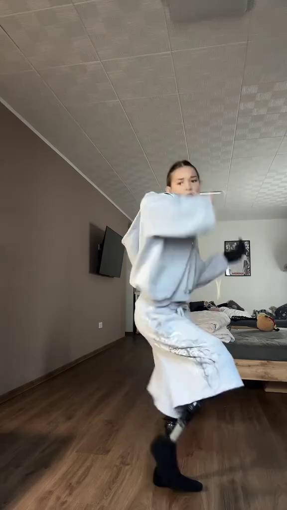 ������