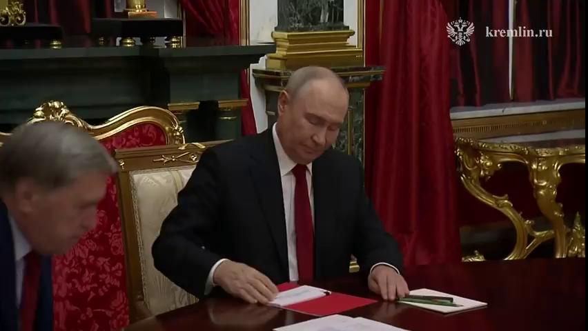 ������