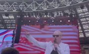 Лизуну Байкала - шаману, зрители отказали поддержать его визг -"я русский".
