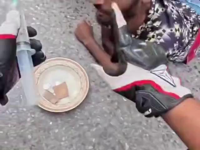 ������
