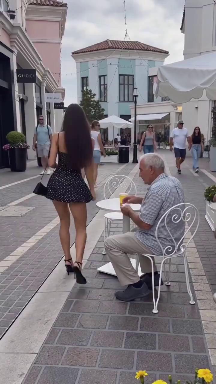 ������