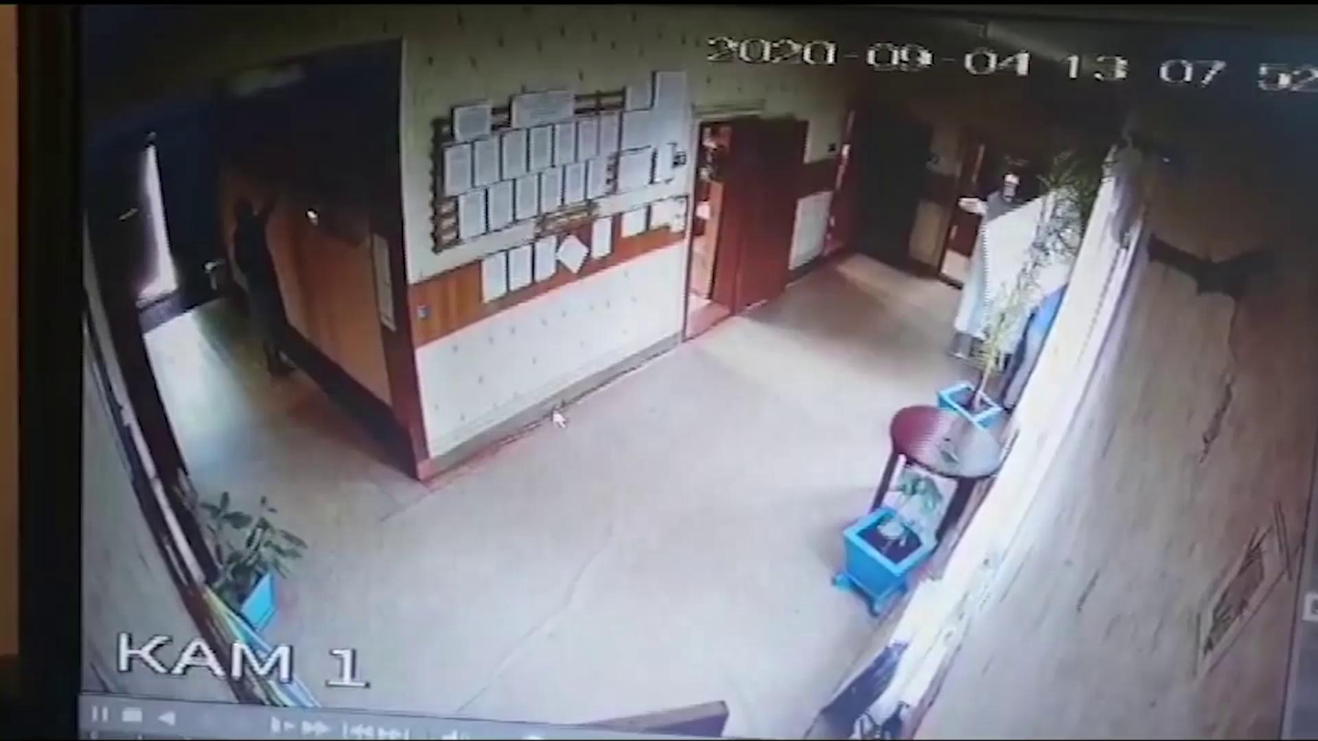 ������