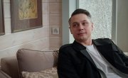 Третья лишняя - 1 сезон, 4 серия