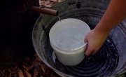 Discovery.  / Moonshiners - 14 , 13 