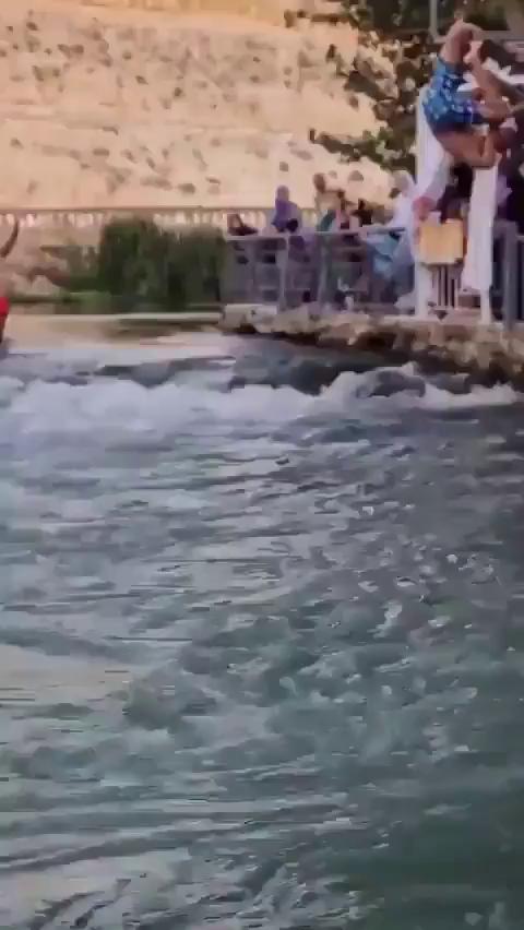 ������