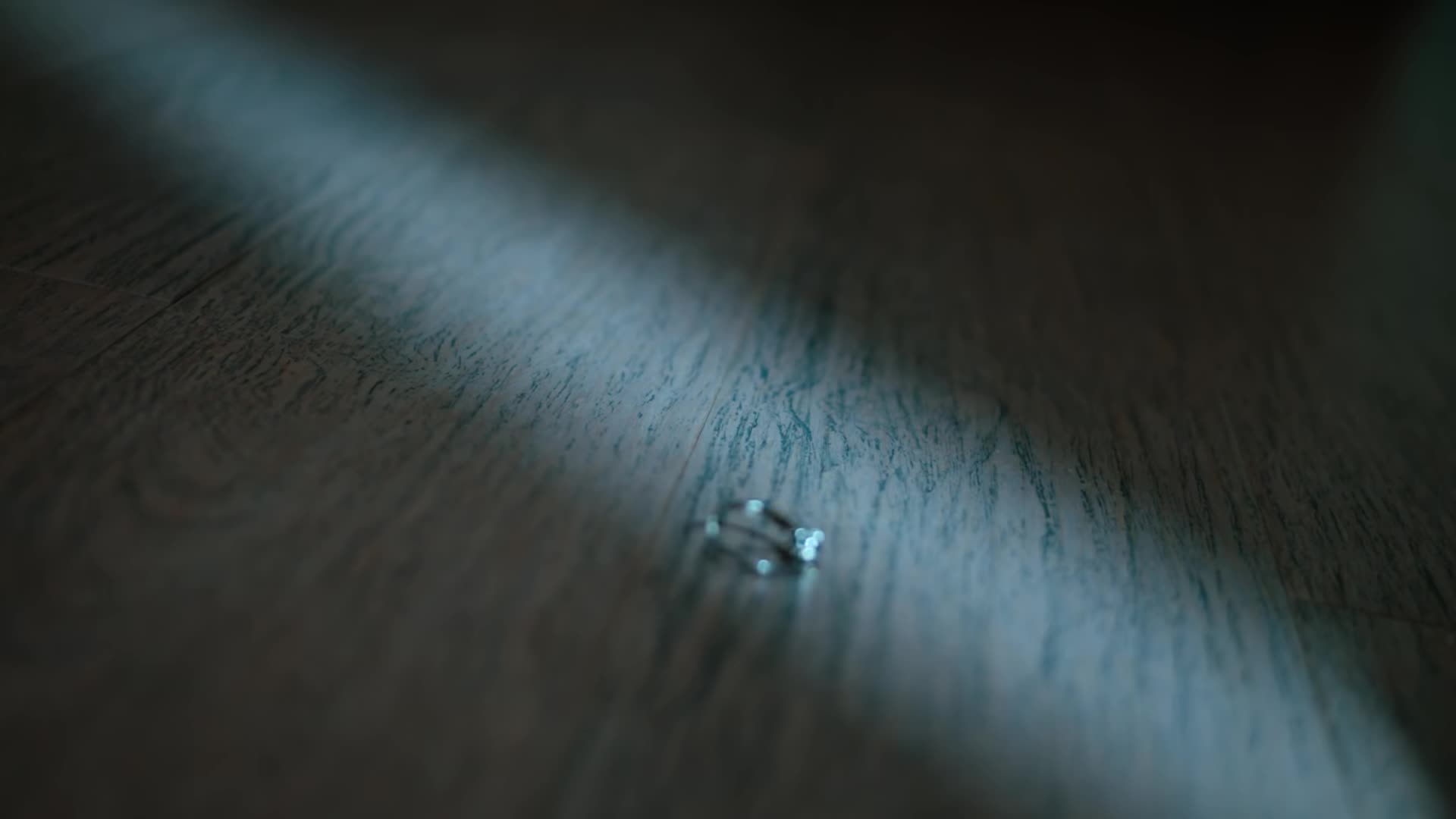 ������