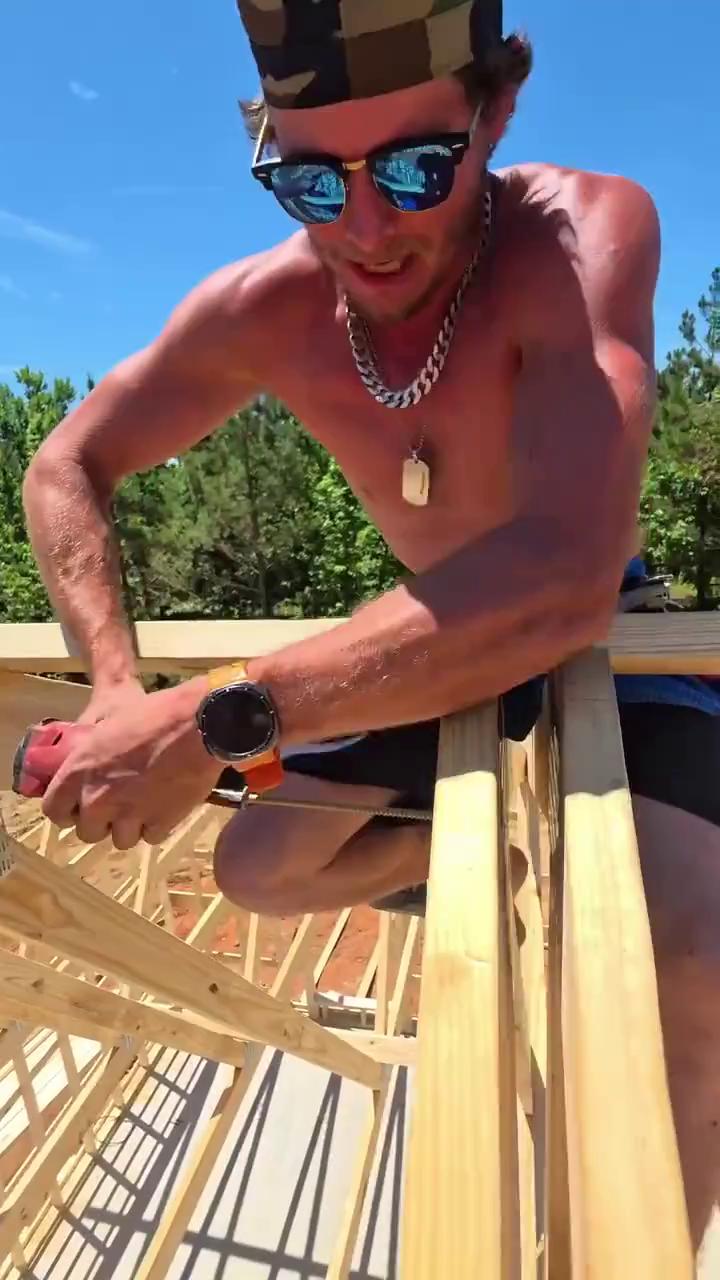 ������