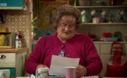    / Mrs. Brown's Boys - 3 , 24 