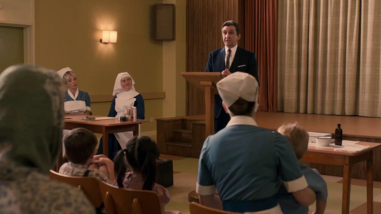 Нелл хадсон в вызовите акушерку. Вызовите акушерку 8. Вызовите акушерку трикси. Сестра бернадетт вызовите акушерку. Брайони скиллингтон актриса.