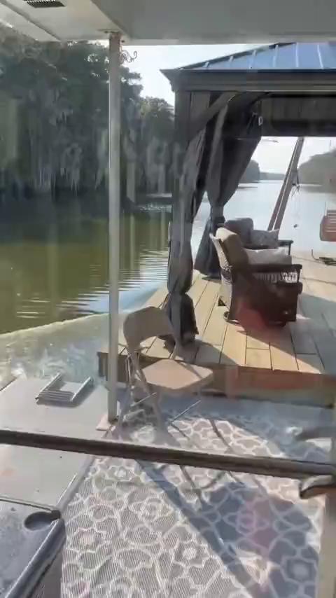 ������