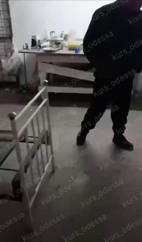 ������