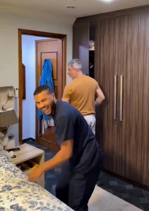 ������
