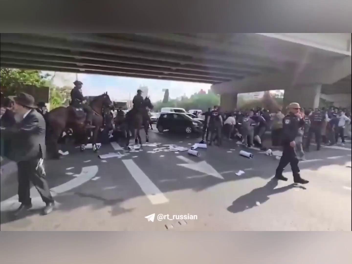 ������