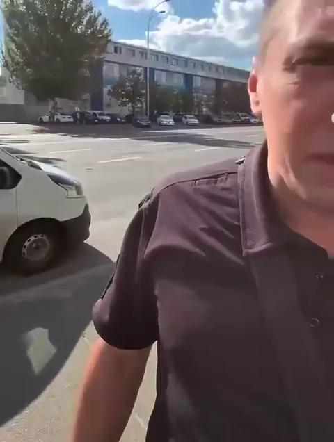 ������